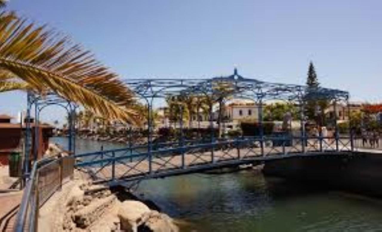 Studio Playa Mogan Hungarian Puerto De Mogan Luaran gambar